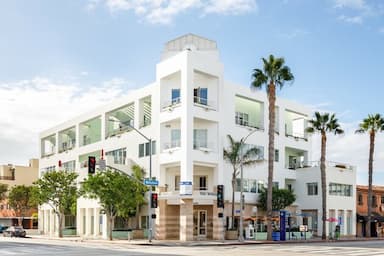 Santa Monica