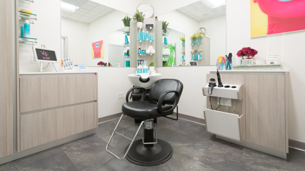 Photo of the Sola salon